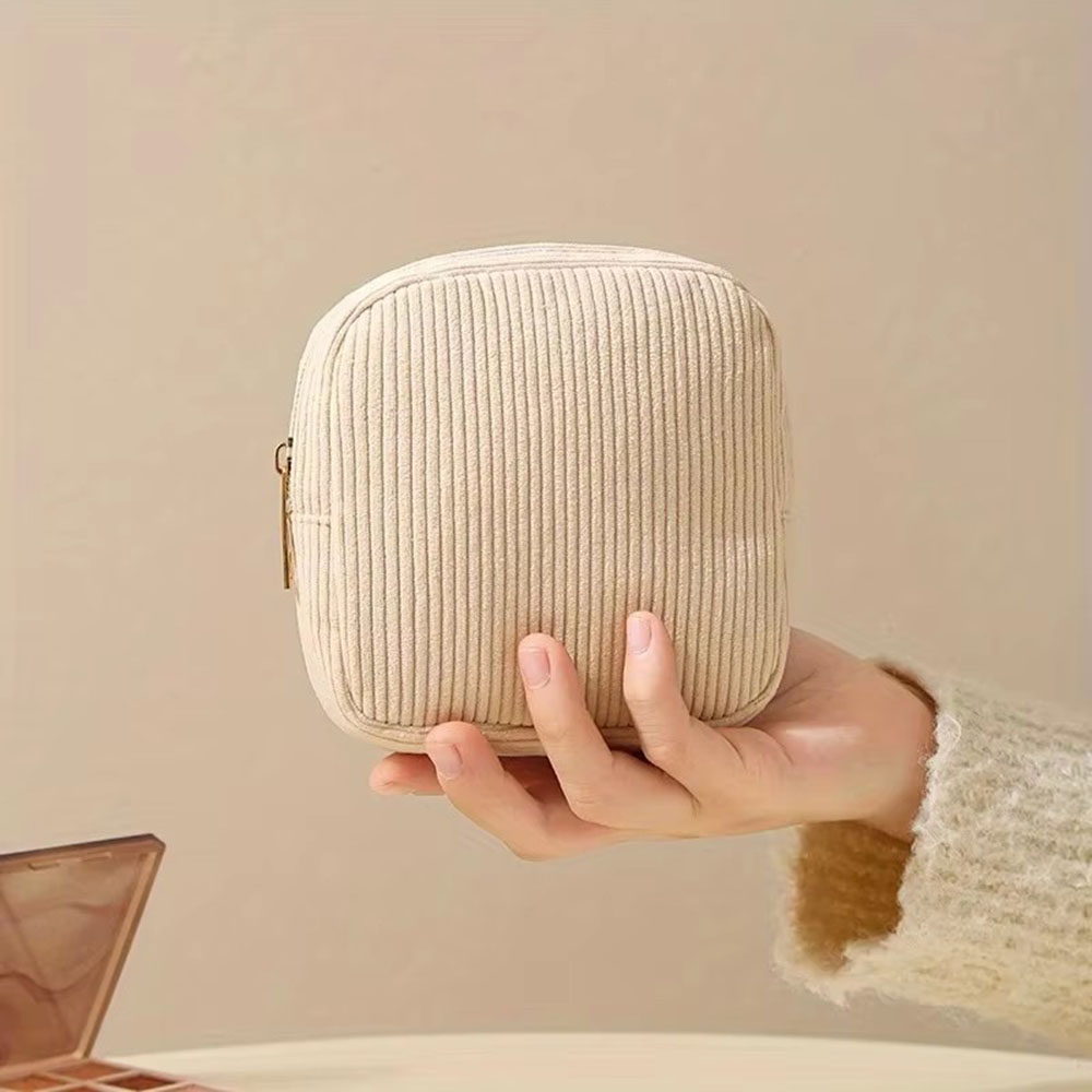 حقيبة كبيرة السعة لحفظ الفوط ا - مراجعة Cable Organizer Travel وسعره