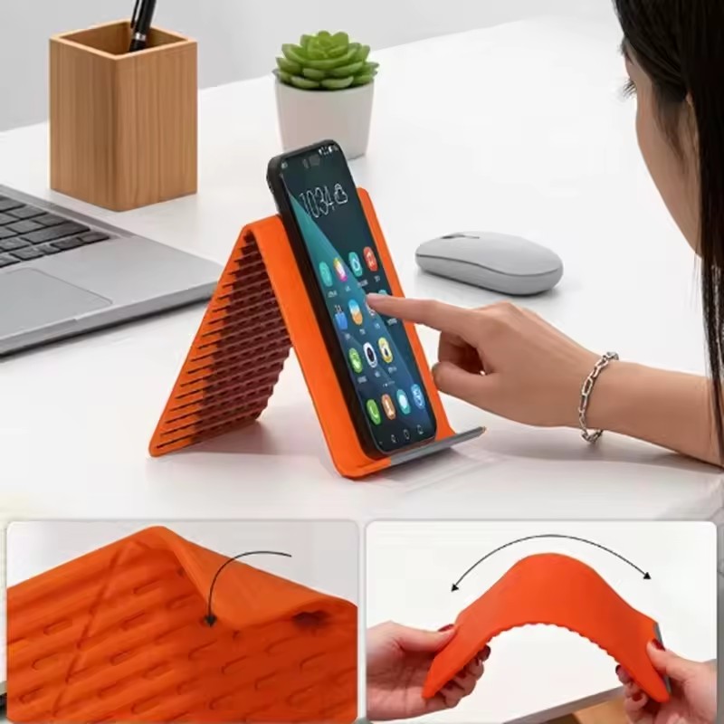 حامل هاتف محمول مرن من السيليك - مراجعة Travel Accessories Holder وسعره